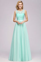 A-Line Ruffles Bridesmaid Dress Lace Scalloped Sleeveless Floor-Length Wedding Party Dress
