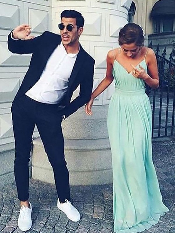 A-Line Spaghetti Straps Sleeveless Floor-Length With Ruched Chiffon Prom Dresses Main Image