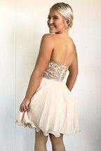 Vestido de Regresso a Casa em Chiffon Rosa Pérola com Decote Coração e Contas A-Line PD029