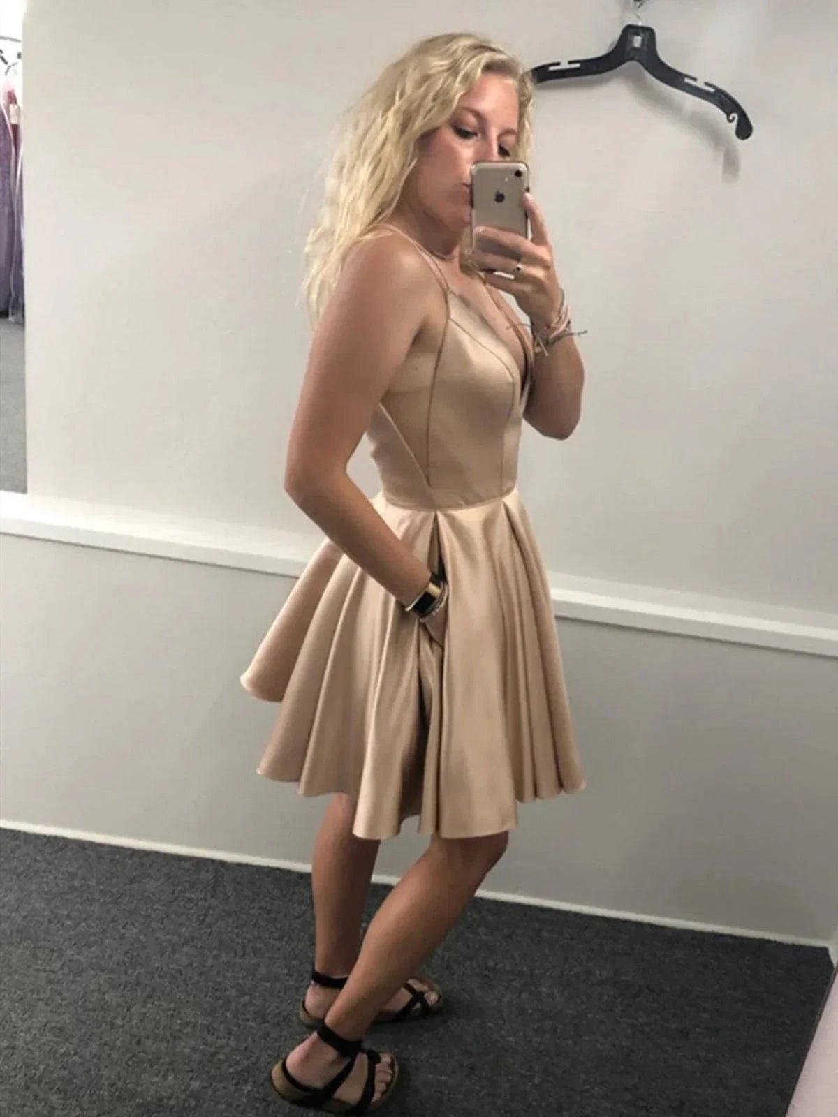 A-line V Neck Satin Short Prom Dresses with Pockets Champagne Homecoming Dresses by BIZTUNNEL