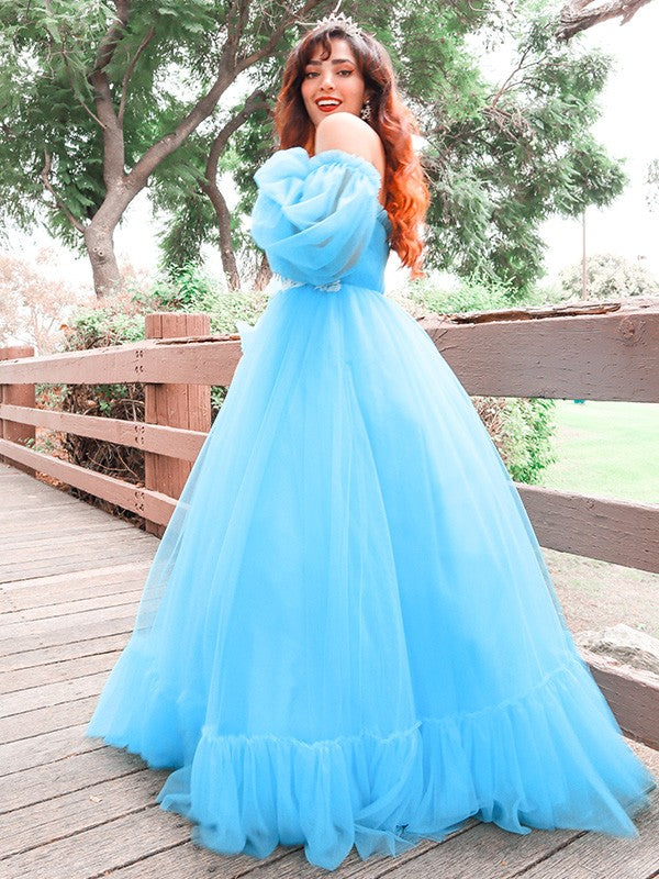 A-Line/Elegant Off-the-Shoulder Tulle Applique Long Sleeves Floor-Length Prom Dresses Main Image