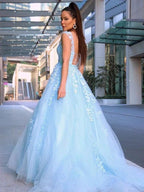 A-Line/Elegant Scoop Sleeveless Tulle Applique Prom Dresses by misshow.com