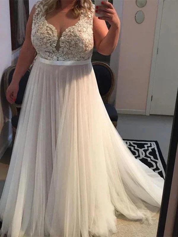 A-Line/Elegant Straps Sleeveless Applique Tulle Plus Size Prom Dresses by misshow.com