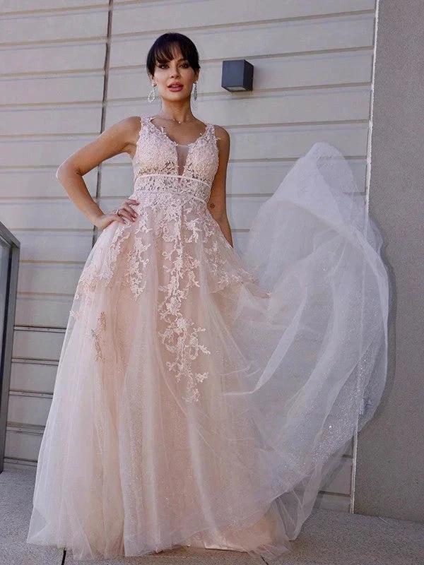 A-Line/Elegant Tulle Applique Scoop Sleeveless Prom Dresses by misshow.com