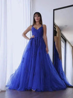 A-Line/Elegant Tulle V-neck Sleeveless Applique Prom Dresses by misshow.com