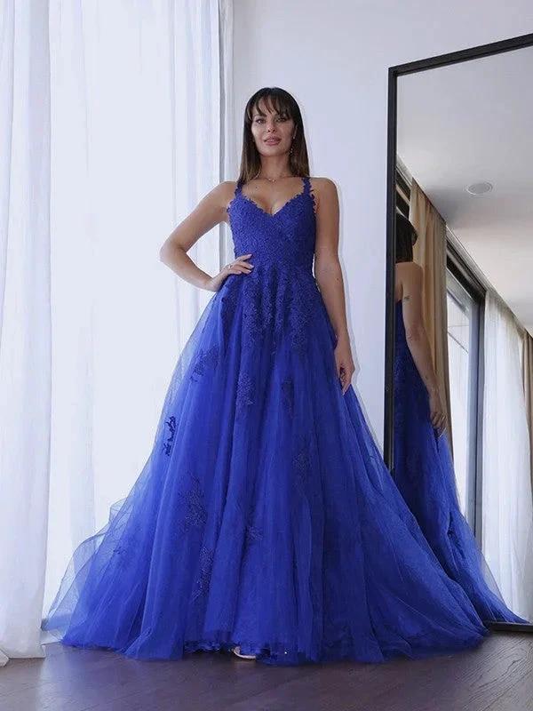 A-Line/Elegant Tulle V-neck Sleeveless Applique Prom Dresses by misshow.com