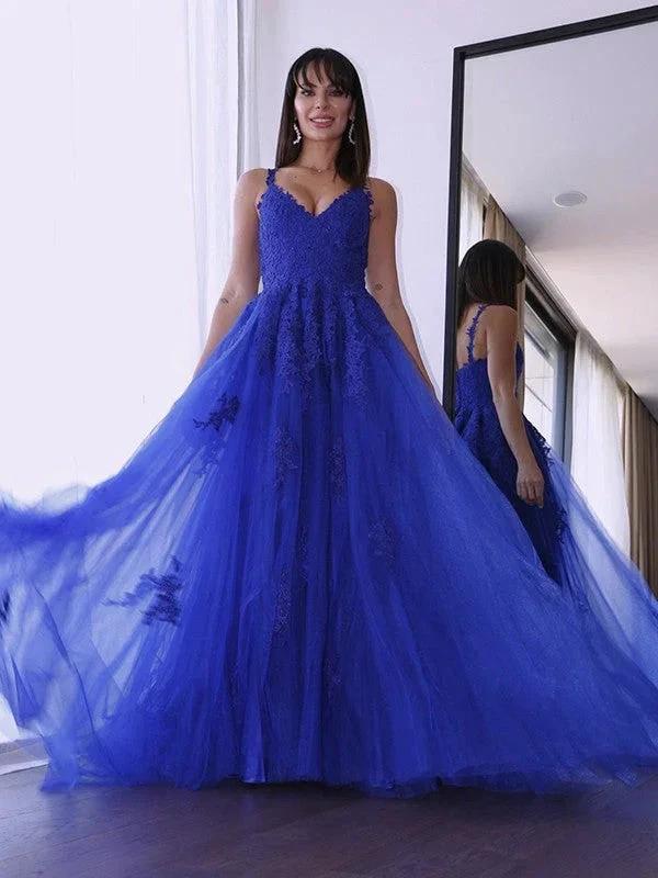 A-Line/Elegant Tulle V-neck Sleeveless Applique Prom Dresses by misshow.com