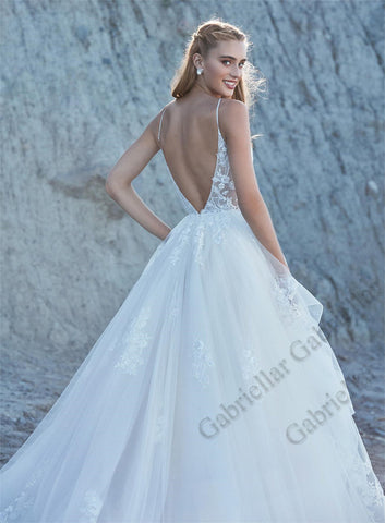 Delicate Ruffled Spaghetti Straps Wedding Dresses V-neck Appliques A-line Wedding Gowns Abito Da Sposa Customer Made