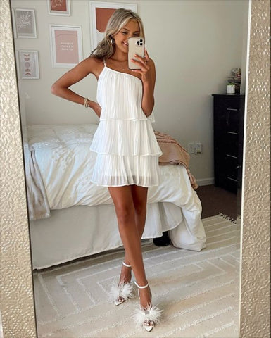 White Pleated One-shoulder Graduation Dress White Short Homecoming Dress Y1846