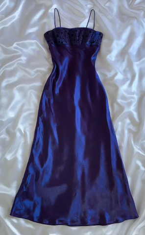 Hermoso vestido de fiesta largo de satén morado con corte en A, vestido formal de noche Y7510