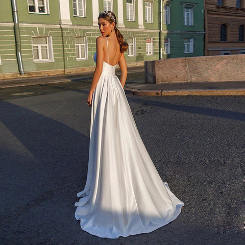 Wedding Dress Sexy Spaghetti Straps V Neck Backless Satin Bridal Gown Sweep Train Vestidos De Novia Marriage Dresses LO2066
