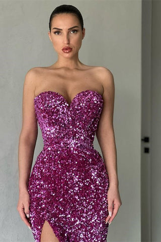 Verführerische Ballkleider mit glitzernden Pailletten und Herzausschnitt und Seitenschlitz