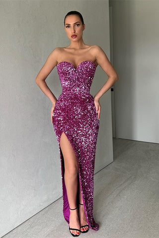 Verführerische Ballkleider mit glitzernden Pailletten und Herzausschnitt und Seitenschlitz