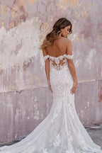 Amazing Column Lace Sweetheart Sleeveless White Wedding Dress With Appliques by misshow.com