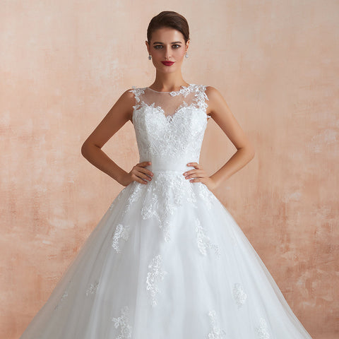 Erstaunliches langes A-Linien-Brautkleid aus Spitze und Tüll mit Applikationen