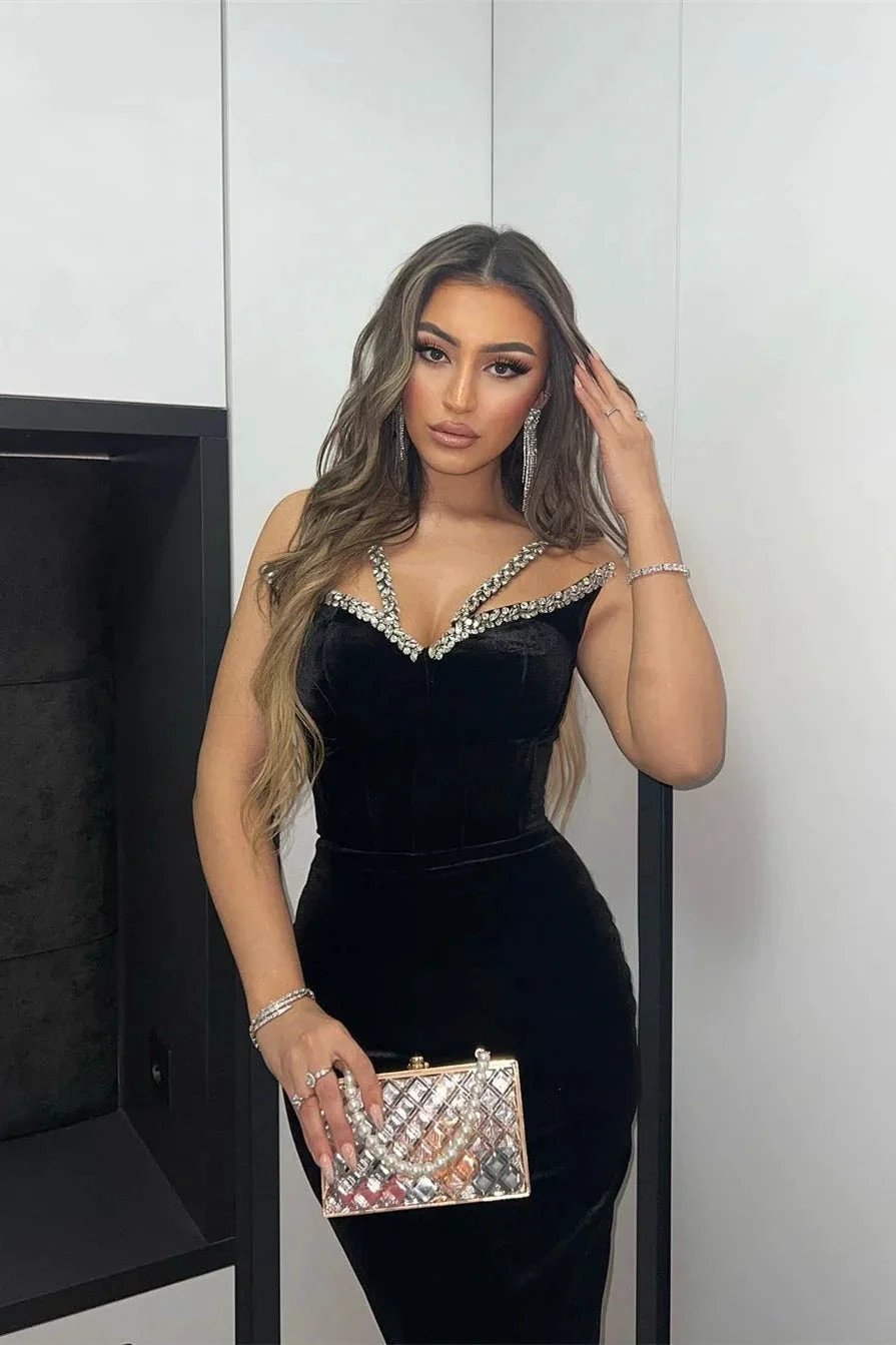Amazing Long Black Sleeveless Mermaid Velvet Prom Dress With Crystal by misshow.com