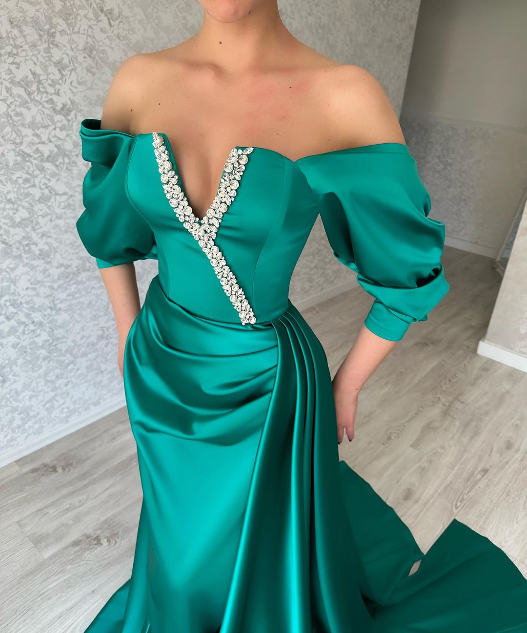 Amazing Long Green A-line Off-the-shoulder Prom Dress With Slit
