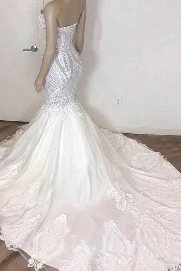 Amazing Long Mermaid Strapless Appliques Lace Wedding Dress by BIZTUNNEL