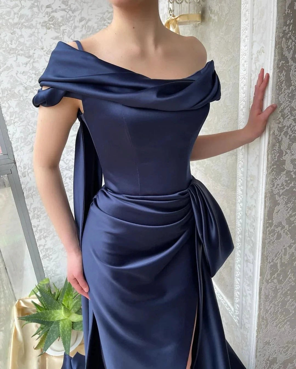 Amazing Long Navy Off-the-shoulder Mermaid Prom Dress With Slit by misshow.com