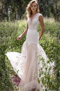 Amazing Long Sheath V-neck Lace Tulle Backless Wedding Dress by BIZTUNNEL