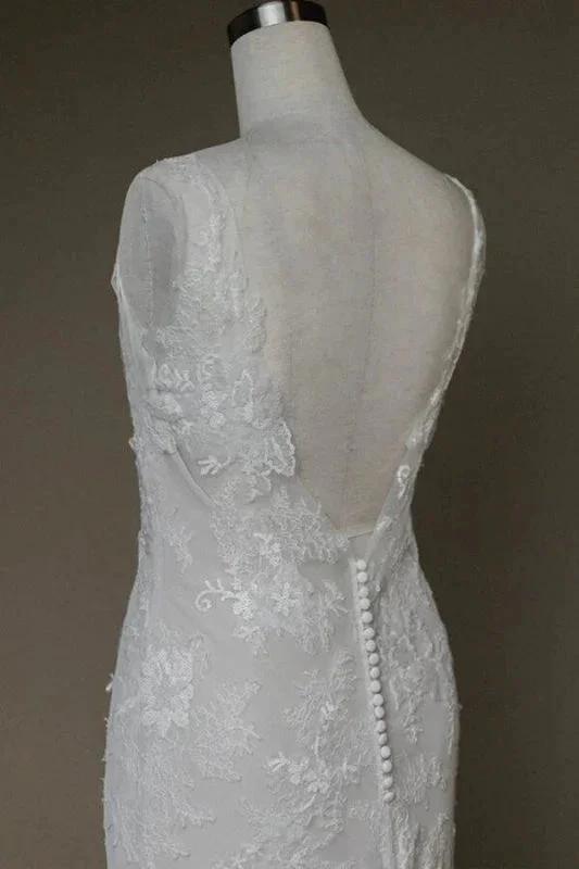 Amazing V-neck Appliques Mermaid Elegant Wedding Dresses by misshow.com