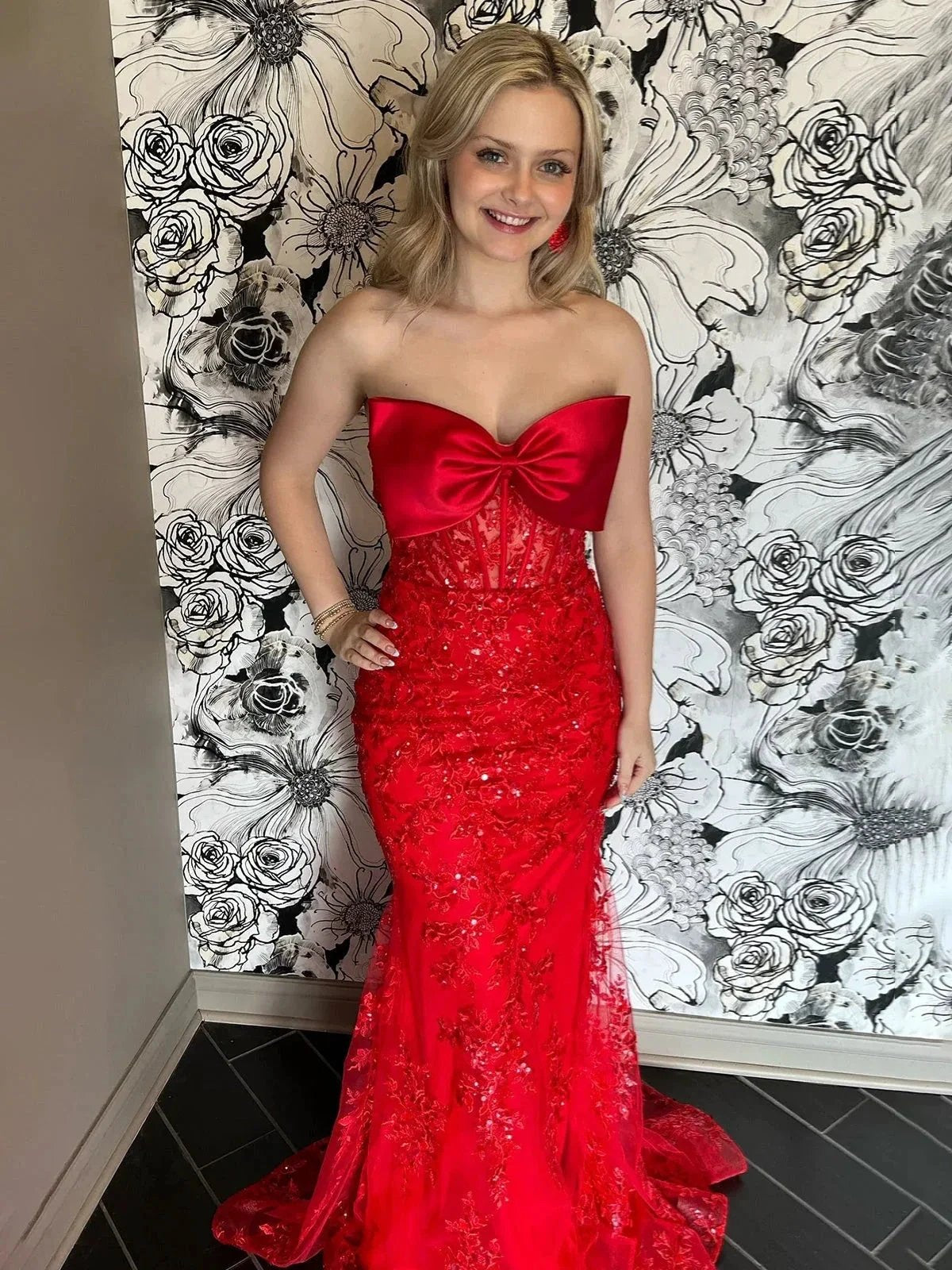Arvin | Strapless Red Mermaid Lace Appliques Long Prom Dress with Bow by KissProm