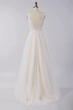 Awesome Appliques Tulle A-line Wedding Dress by misshow.com