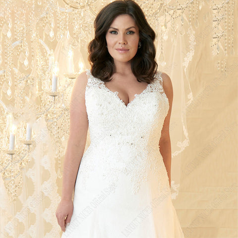 Plus Size Wedding Dresses V-Neck Sleeveless Appliques Beads vestido noiva boho Lace Up Back Sweep Train Custom Made