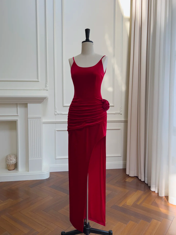Glamorous Red Spaghetti Straps Sheath Slit Evening Dress Pleated Prom Dress With Flower Y8588