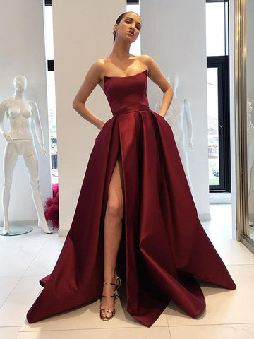 Duchesse-Linie Ärmellos Trägerlos Rüschen Satin Ballkleider