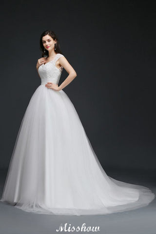 Ballkleid V-Ausschnitt Tüll Elegante Brautkleider mit Knöpfen