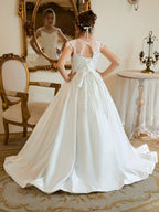 Ball-Gown/Princess Satin Sweep Train First Communion Flower Girl Dress - photo 6