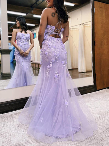 Armani | Vestido de fiesta de sirena lila con escote redondo y apliques