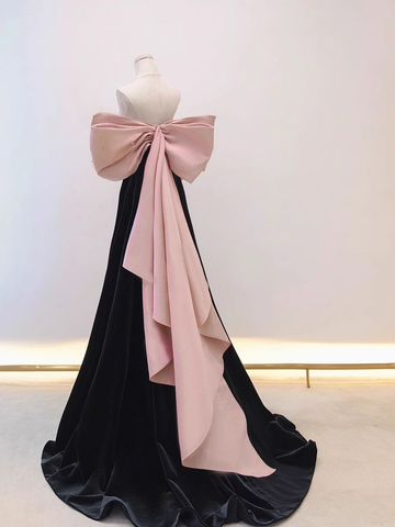Hermoso vestido de noche largo de satén y terciopelo con hombros descubiertos Y7611