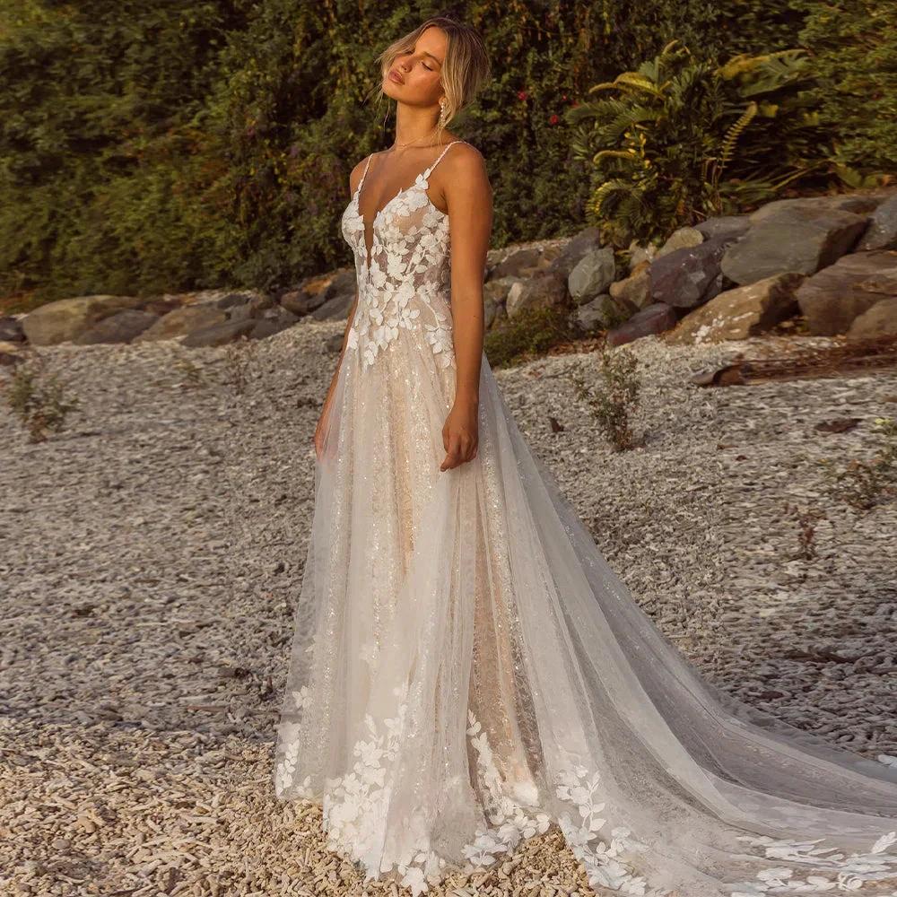 VIKTORIA Trendy Wedding Dress For Bride Sweetheart Spaghetti Straps Buttons Robe De Mariée Women Personalized Customization by payinti