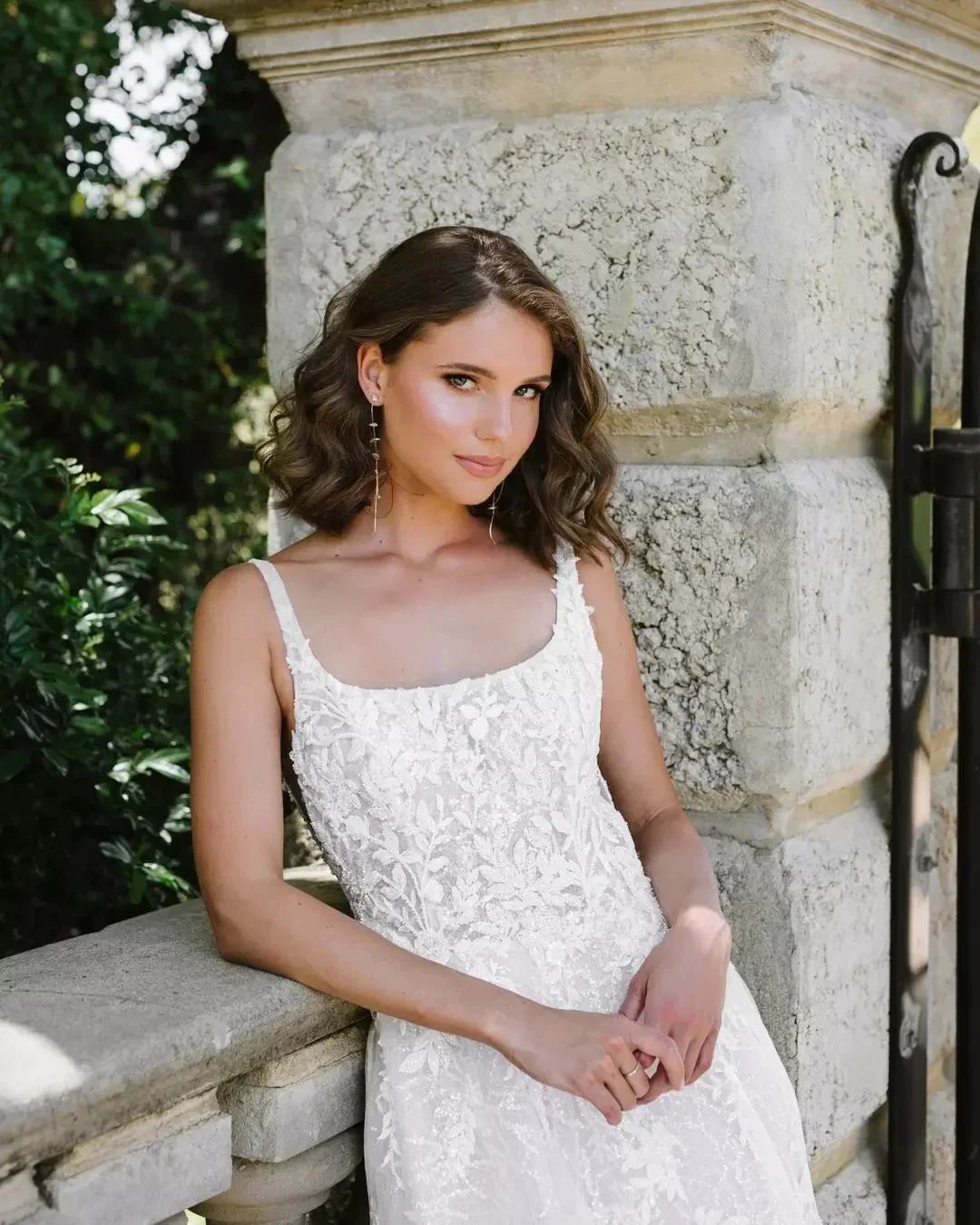 Beautiful A-Line Lace Scoop Sleeveless White Long Wedding Dress With Appliques by misshow.com