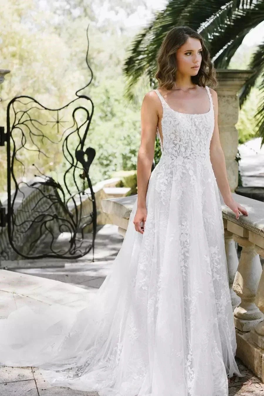 Beautiful A-Line Lace Scoop Sleeveless White Long Wedding Dress With Appliques by misshow.com