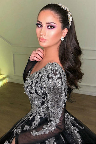Wunderschönes Ballkleid mit V-Ausschnitt, Applikationen und Spitze, langes Ballkleid mit Ärmeln