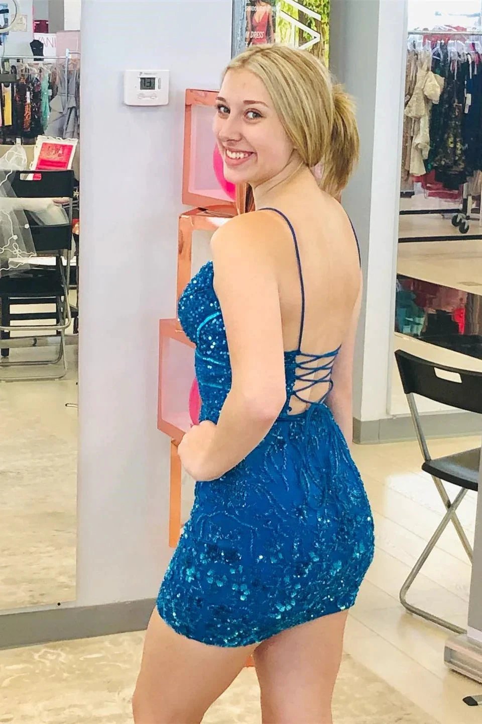 Beautiful Blue V-neck Spaghetti Straps Sleeveless Short Homecoming Dresses With Lace by misshow.com