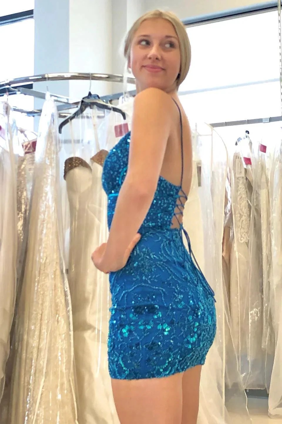 Beautiful Blue V-neck Spaghetti Straps Sleeveless Short Homecoming Dresses With Lace by misshow.com