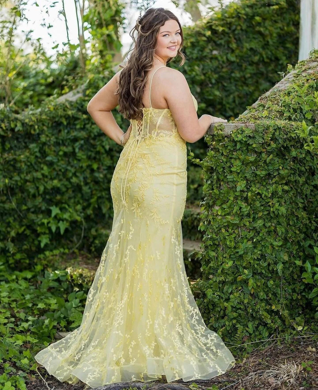 Beautiful Column Tulle Spaghetti Straps Sleeveless Prom Dresses With Split Front by misshow.com