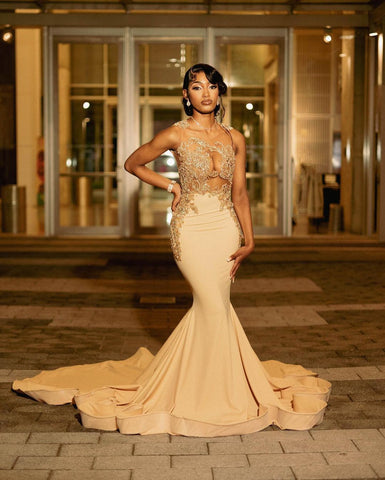 Beautiful Long Champagne Mermaid Sleeveless Beading Prom Dress With Lace
