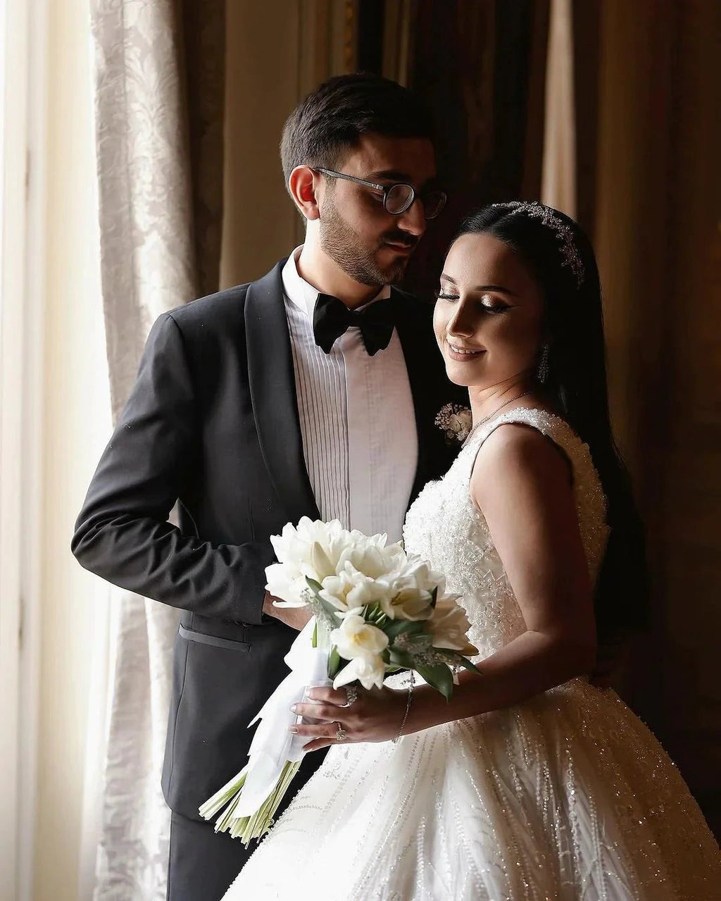 Beautiful Long Ivory A-line Sleeveless Beading Wedding Dress With Lace by misshow.com