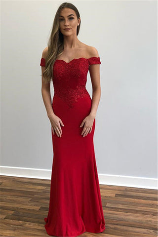 Wunderschönes langes Meerjungfrau-Ballkleid mit schulterfreiem Spitzenbesatz und Applikationen