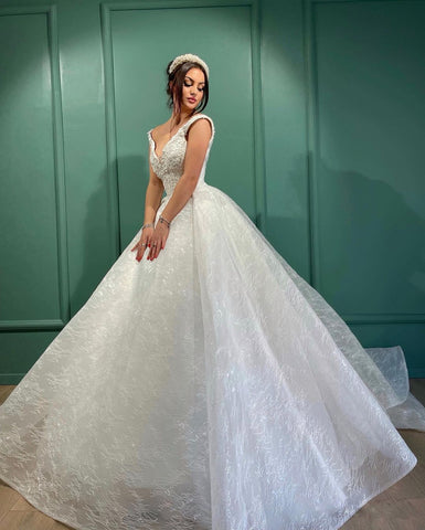 Beautiful Long White A-line V-neck Lace Sleeveless Wedding Dress