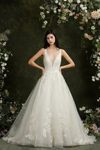 Biztunnel Long A-line V-neck Tulle Lace Backless Wedding Dresses by BIZTUNNEL