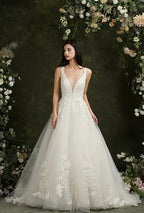 Biztunnel Long A-line V-neck Tulle Lace Backless Wedding Dresses by BIZTUNNEL