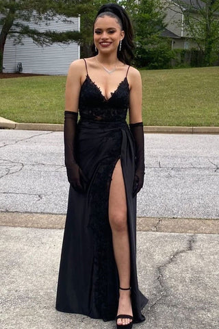 Schwarzes langes A-Linien-Ballkleid mit V-Ausschnitt, Spaghettiträgern, Spitze und Satin mit Schlitz