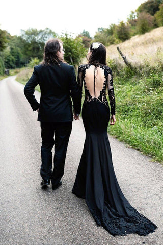 Schwarzes Brautkleid im Meerjungfrau-Stil mit langen Ärmeln und Schleppe