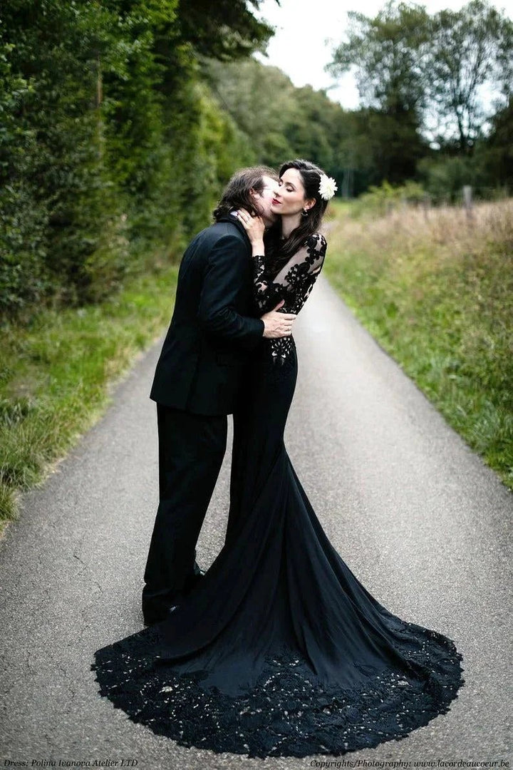 Vestido de novia sirena negro de manga larga con cola larga 